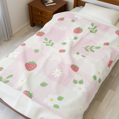Strawberry Blossom Velveteen Plush Blanket