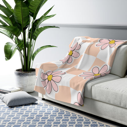 Groovy Floral Sherpa Fleece Blanket — Cozy Retro Flower Pattern Throw