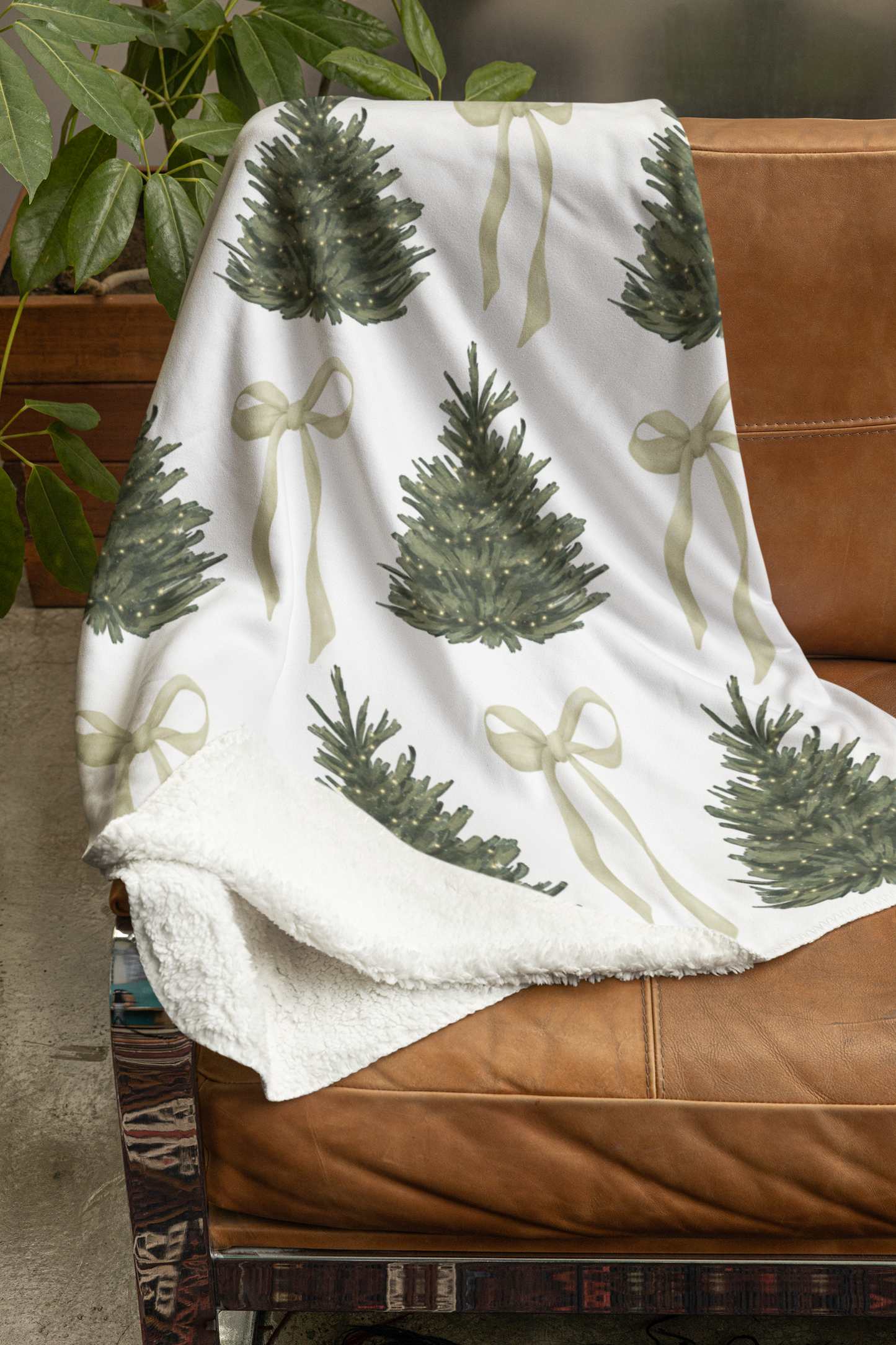 Christmas Tree Sherpa Fleece Blanket — Cozy Blanket with Coquette Bows
