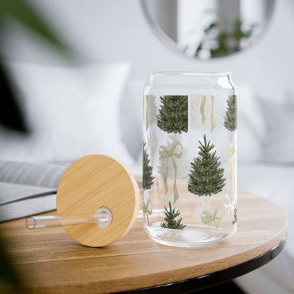 Christmas Trees & Coquette Bows Sipper Glass – 16oz Holiday Tumbler